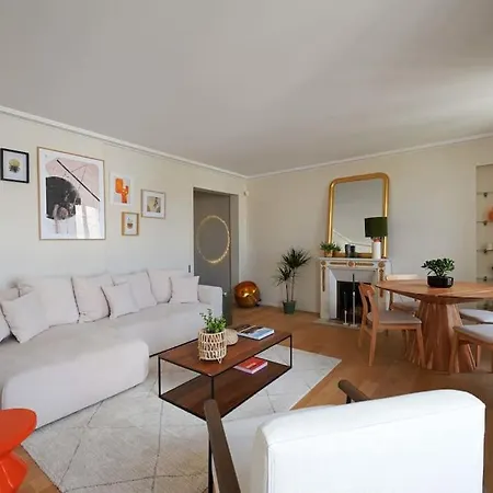 Apartment Magnifique Champs Elysees *